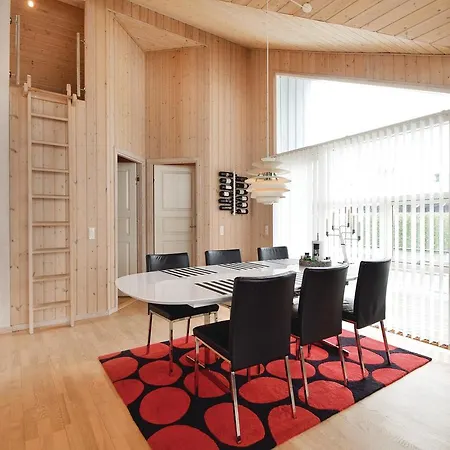 Casa vacanze Three-bedroom Holiday In Juelsminde *
