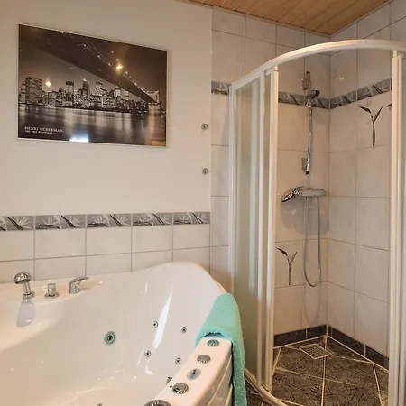 Three-bedroom Holiday In Juelsminde * Sonderby (Midtjylland)