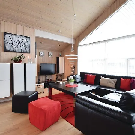 Three-bedroom Holiday In Juelsminde * Sonderby (Midtjylland)